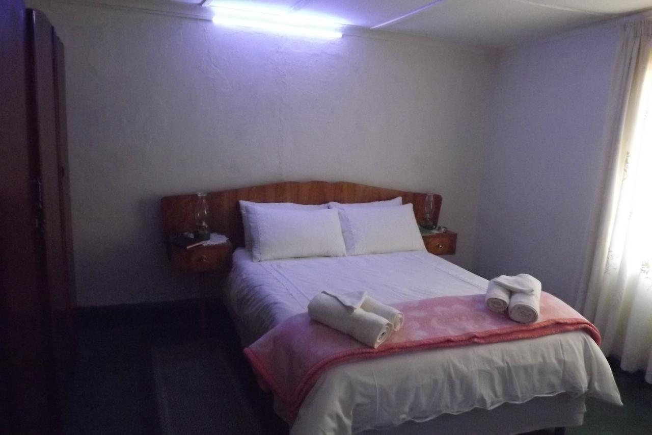 Verbe Farm Accommodation Kamieskroon Extérieur photo